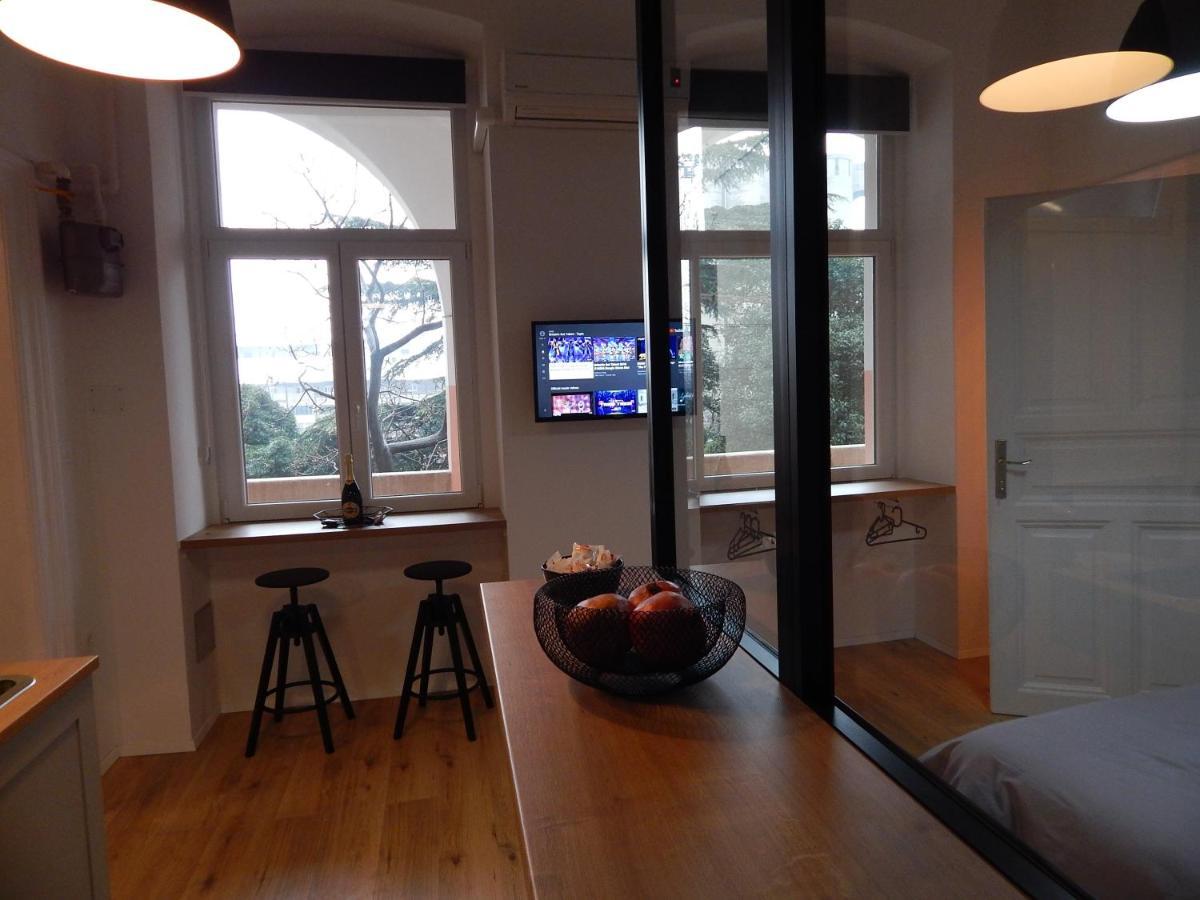 Gold Rooms And Suite Fiume Esterno foto