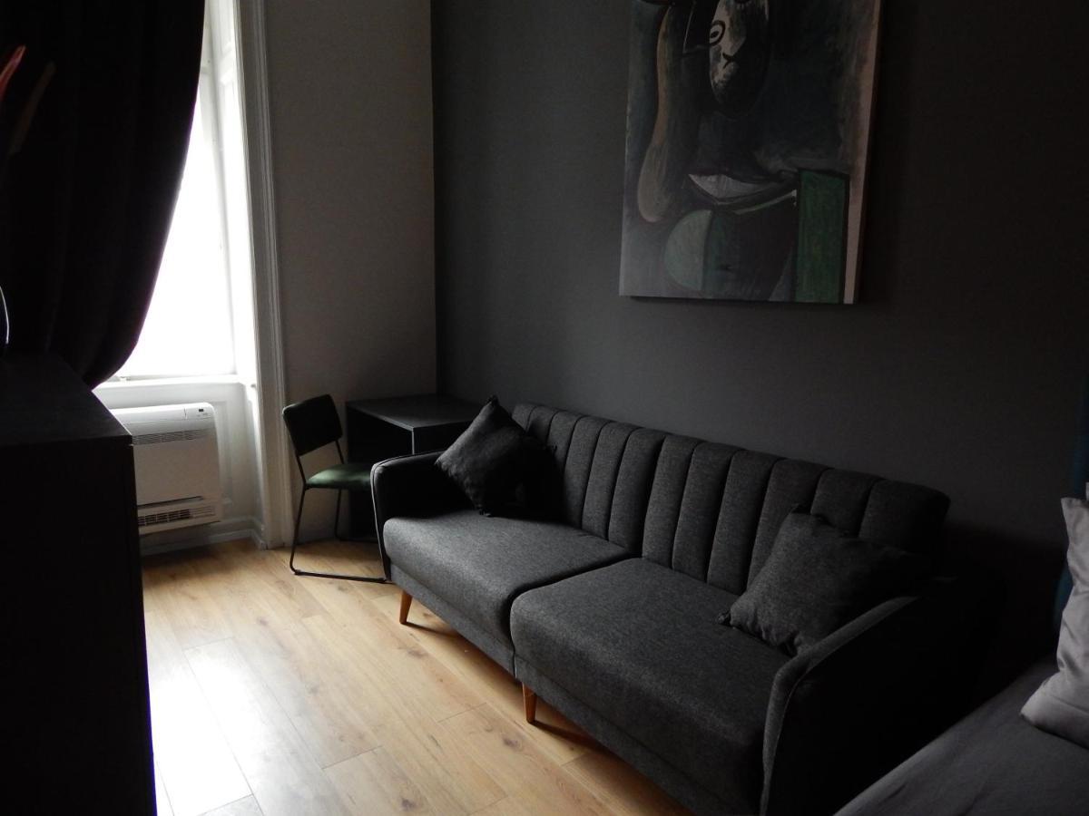 Gold Rooms And Suite Fiume Esterno foto